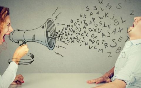 两个人脱了一起洗澡会怀孕吗 没有进入为何还害怕怀孕？