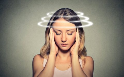 突然发生一阵眩晕几秒钟就好了是什么原因