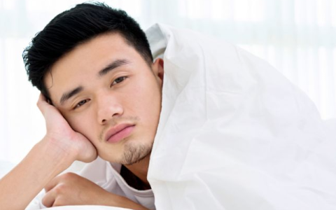 睡眠不好很难入睡是什么原因 要怎么办