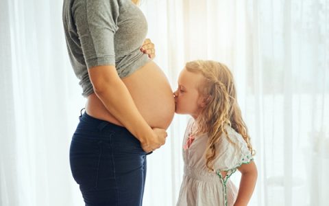 月经没来恶心想吐是怀孕了吗？停经伴恶心与妇科早孕检查【月经没来恶心想吐】