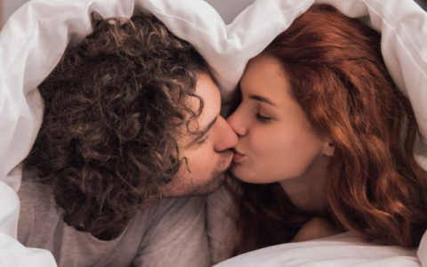 夫妻生活多久一次才算正常呢