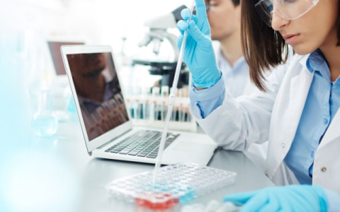 糖化血红蛋白检查和通常的血糖检查有何不同？两者可以相互替代吗？
