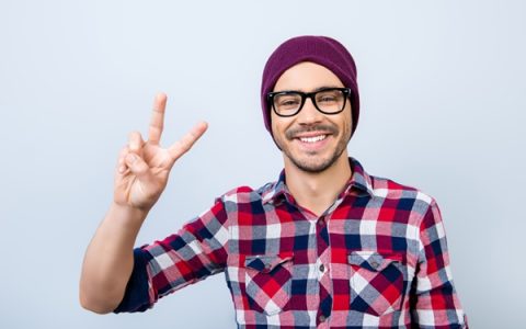 开学季如何预防抑郁症（心理健康教育和家长陪伴的重要性）
