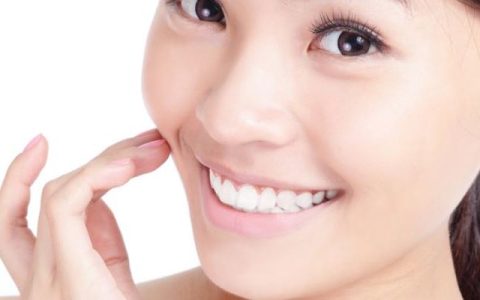牙齿松动疼痛怎么办？这几种方法能保住你的牙【牙齿疼痛松动的原因】