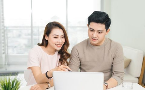 成品7W8WCC和7W8W哪个更划算？深度对比揭秘性价比真相